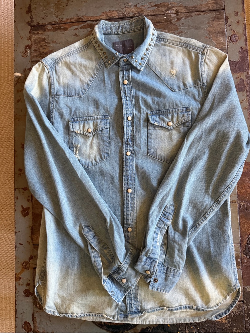 Zara Medium Blue Wash Distressed Denim Shirt w/ Metal Stud Collar & Enamel Snaps